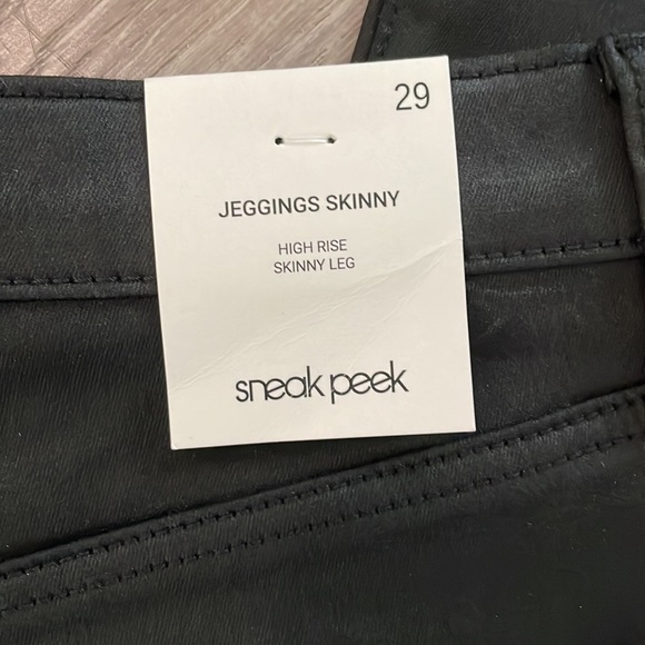 Black High Rise Jeans - Picture 3 of 5